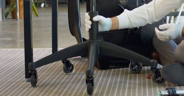 Các mẹo & lưu ý khi tháo bánh xe ghế xoay