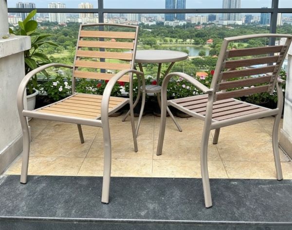 Ghế ban công sắt sơn tĩnh điện
