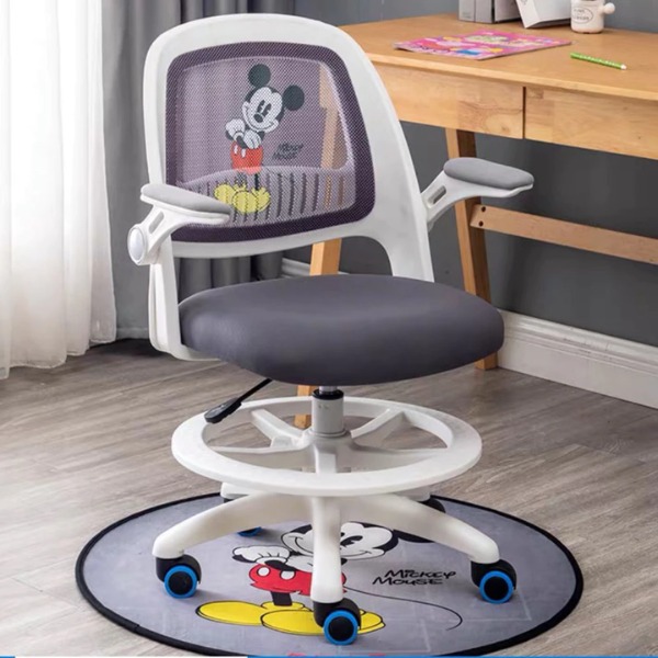 Mẫu ghế xoay có bánh xe chuột Mickey