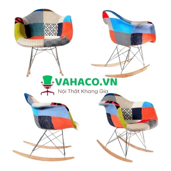 Ghế bập bênh thư giãn đặt tại góc đọc sách yên tĩnh đẹp