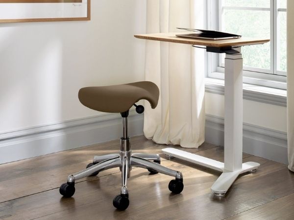 Bàn nâng hạ mini (nhỏ gọn, tiết kiệm diện tích)